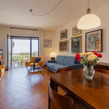 Guesthost - Turchese Seaview Appartement San Remo